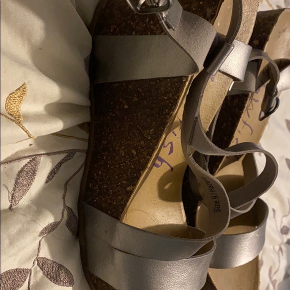 Wedges - Picture 2 of 2